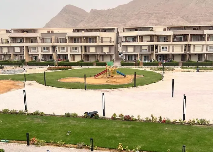Morano Wadi Degla العين السخنة *