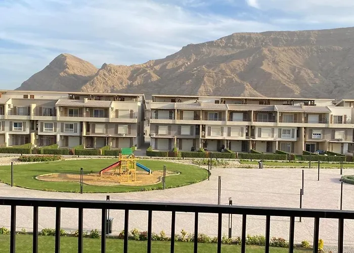 Morano Wadi Degla العين السخنة * Ain Suchna