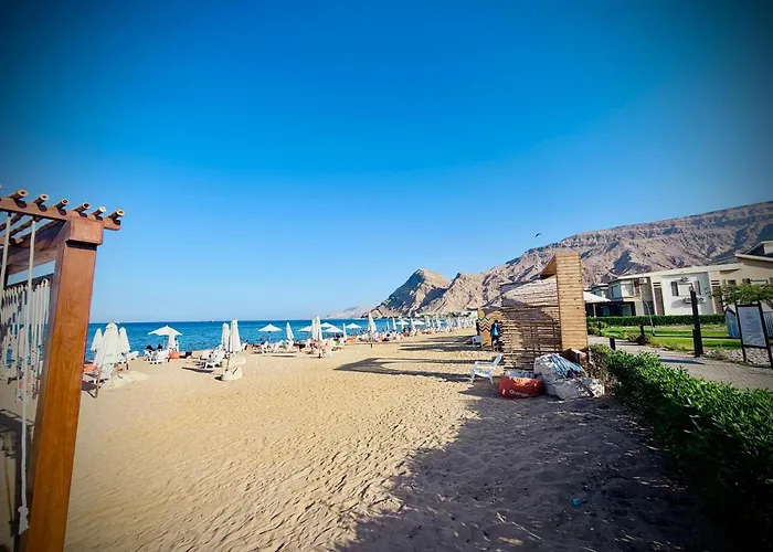 Morano Wadi Degla العين السخنة