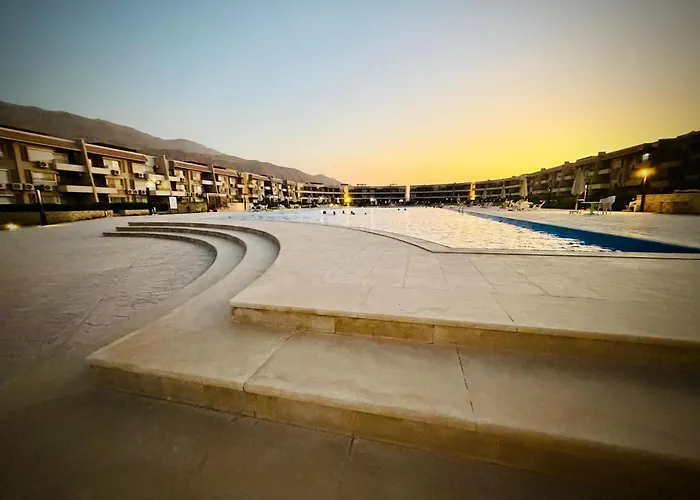 Chalet Morano Wadi Degla العين السخنة *